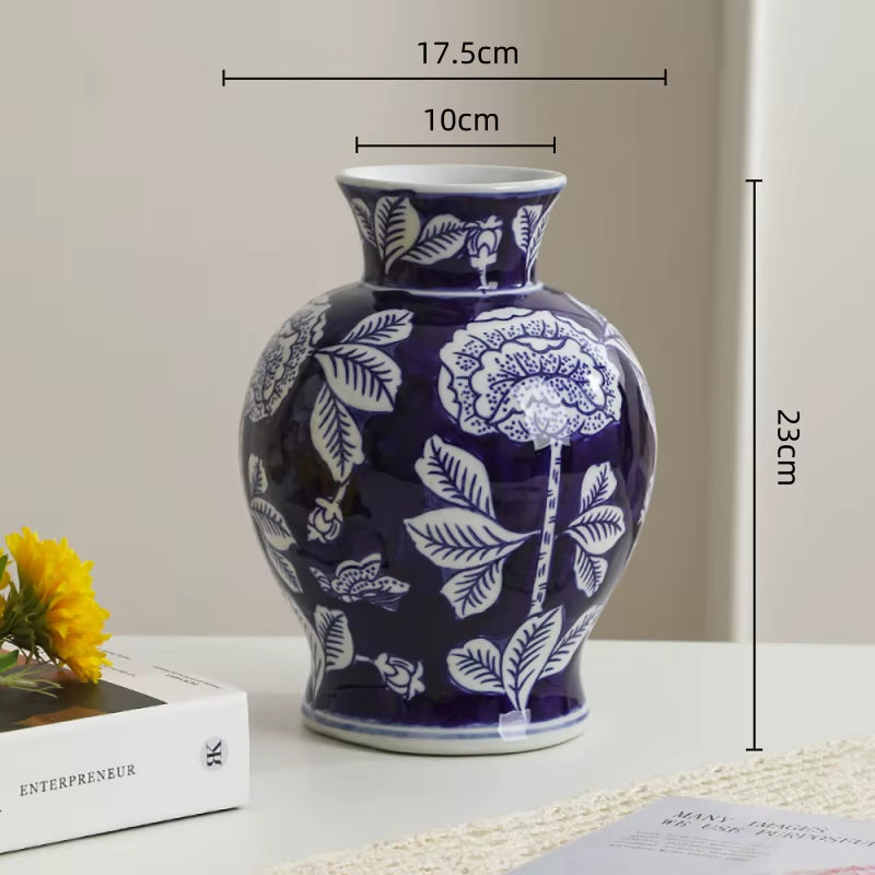 Blue and White Porcelain Chinese Vintage Vase Ceramic Handicraft Porcelain Bottle Flower Vase Home Decoration Accessories